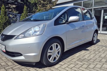 Bezawaryjne auto ze skrzynią automatyczną i niskim przebiegiem