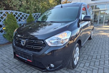 Niski przebieg * Kam. cofania * Podg. fotele * Nawigacja *